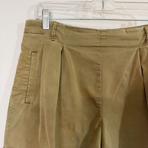 Anthropologie | Kelyn Pleated City Short | Size 12 | Olive - Picture 2 of 13